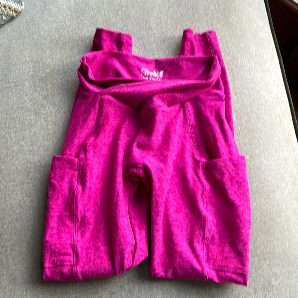 Bombshell leggings